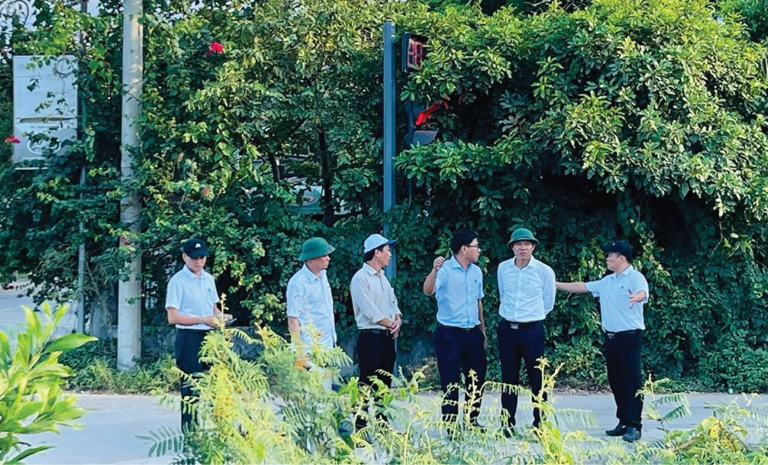 Gỡ vướng mắc trong đầu tư công, giải phóng mặt bằng