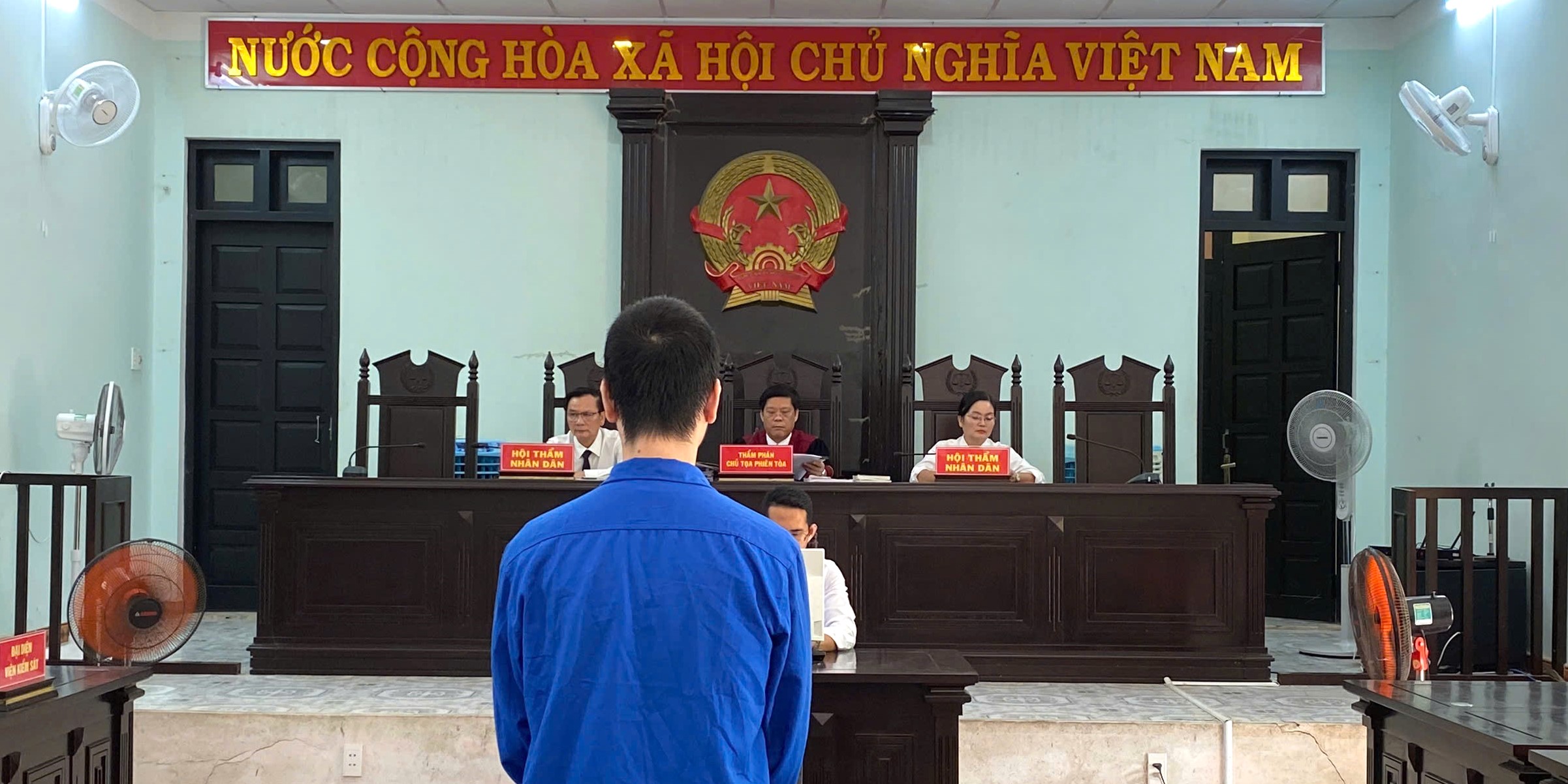 Mâu thuẫn sau va chạm giao thông Kẻ chết, người vào tù