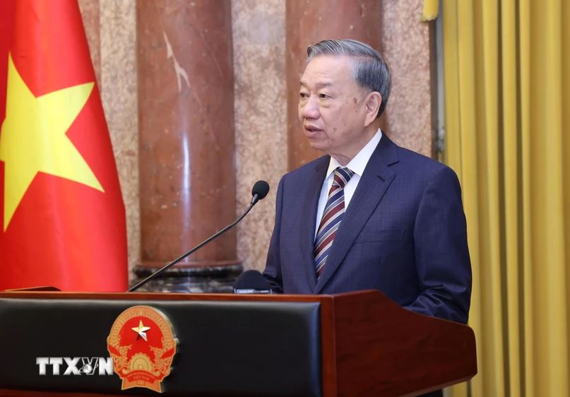 Bài viết của Tổng Bí thư, Chủ tịch nước về đổi mới mạnh mẽ phương thức lãnh đạo