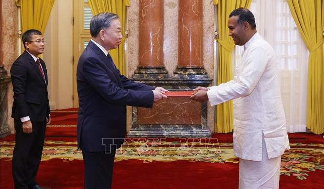 Tổng Bí thư, Chủ tịch nước Tô Lâm tiếp các Đại sứ trình Quốc thư