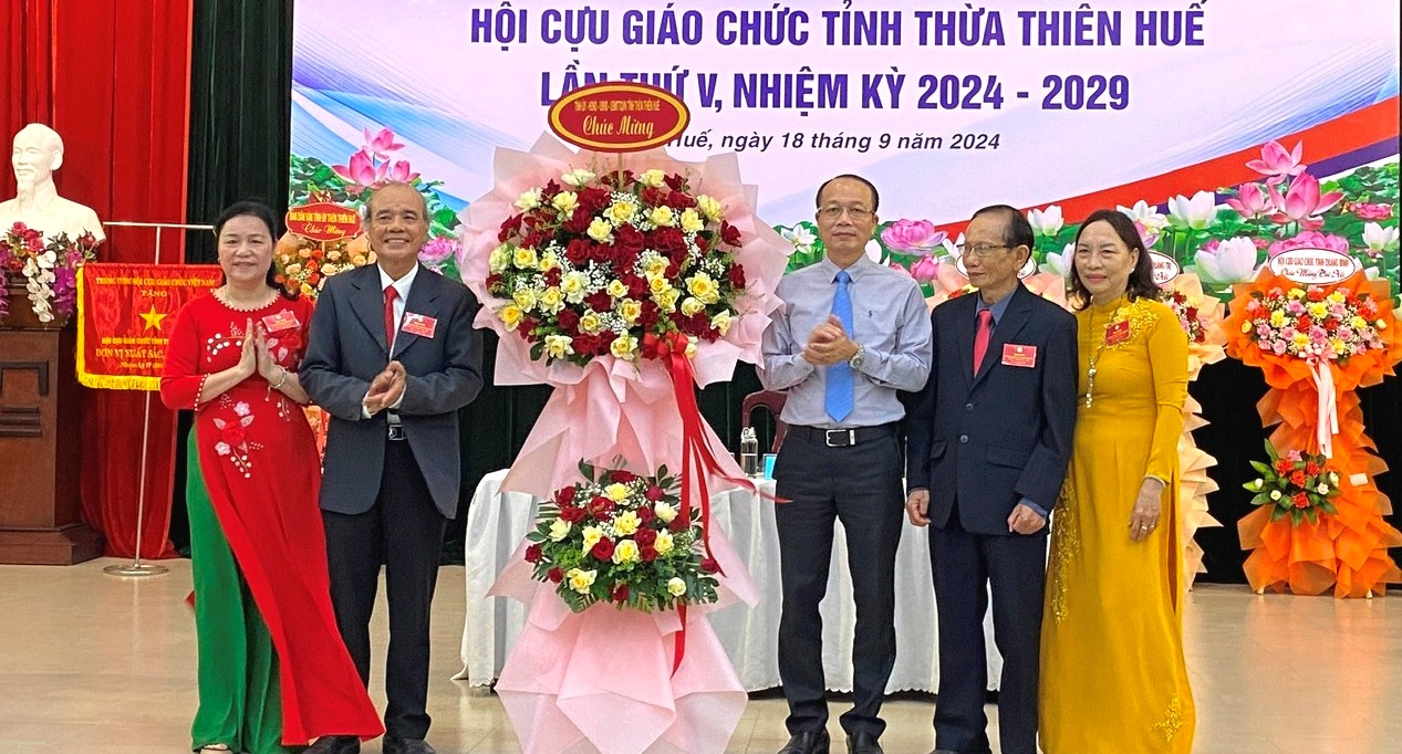 Hội Cựu giáo chức tỉnh tổ chức đại hội lần thứ V