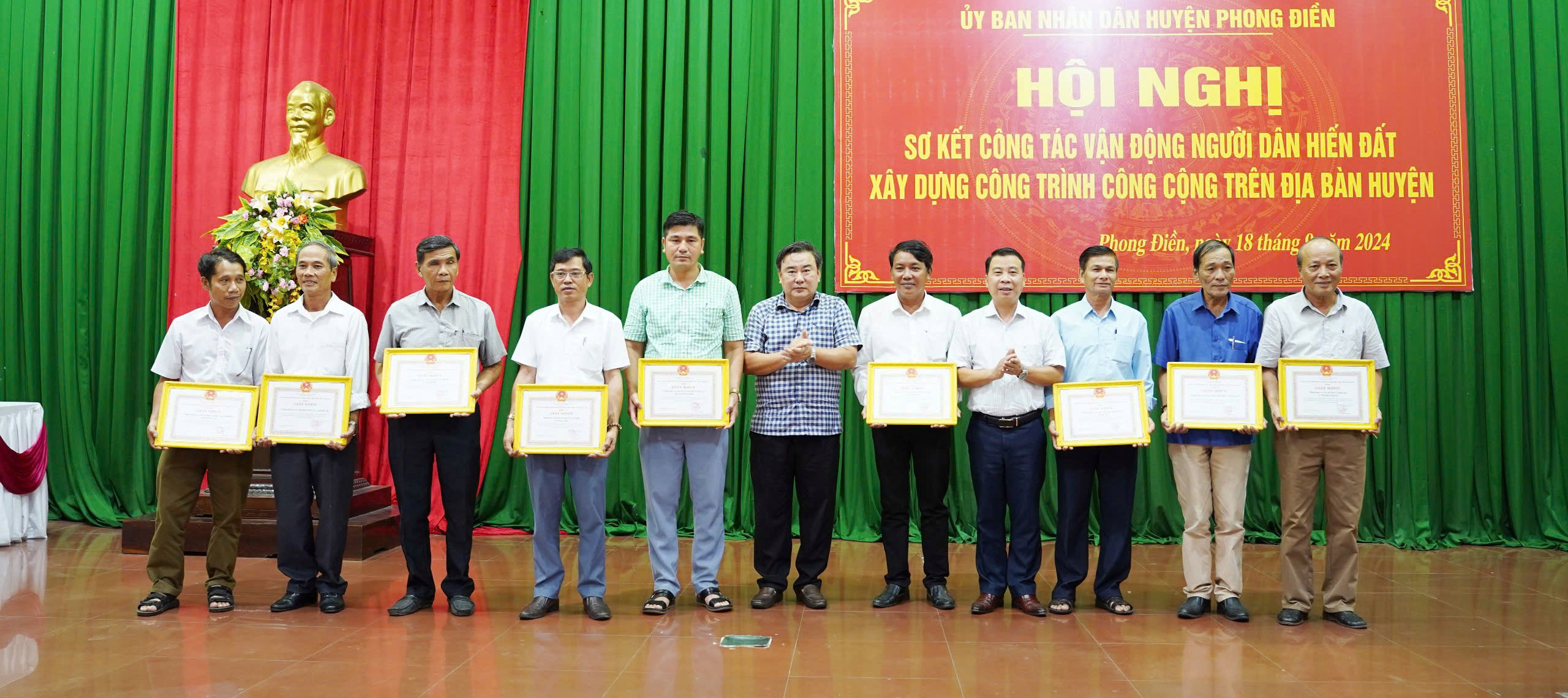 Hiến gần 580 ngàn m2 đất xây dựng công trình công cộng