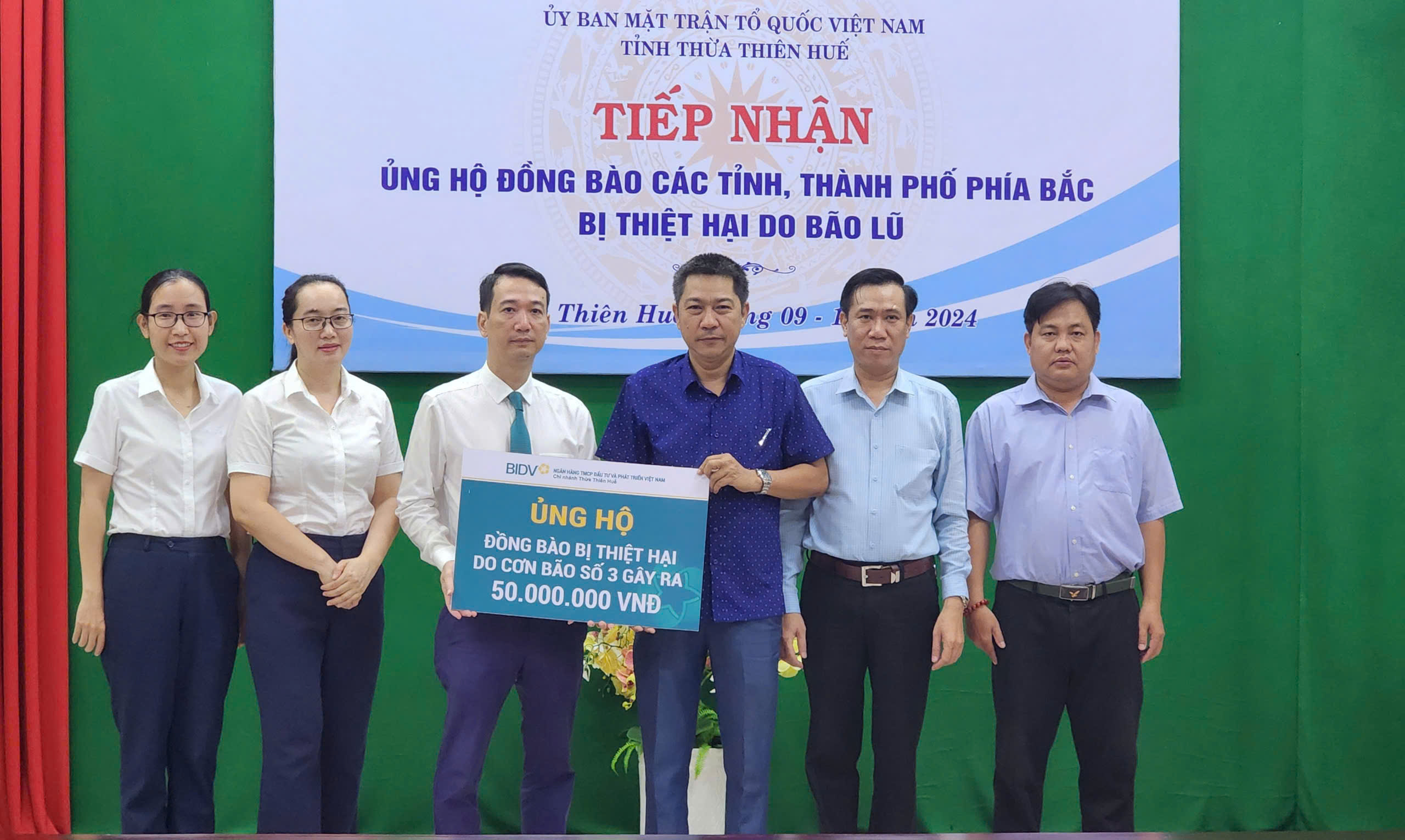 Gần 500 tổ chức, doanh nghiệp, cá nhân hỗ trợ miền Bắc với số tiền hơn 15 tỷ đồng