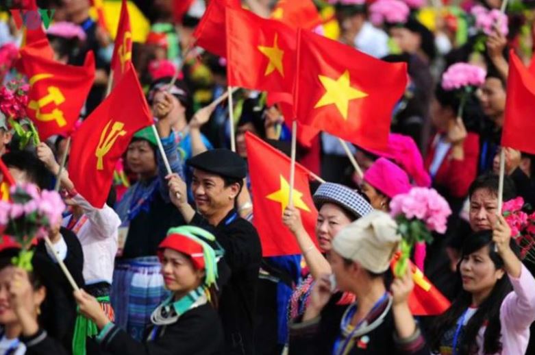 Vững niềm tin vào Đảng Cộng sản cùng tương lai tươi đẹp của dân tộc Việt Nam