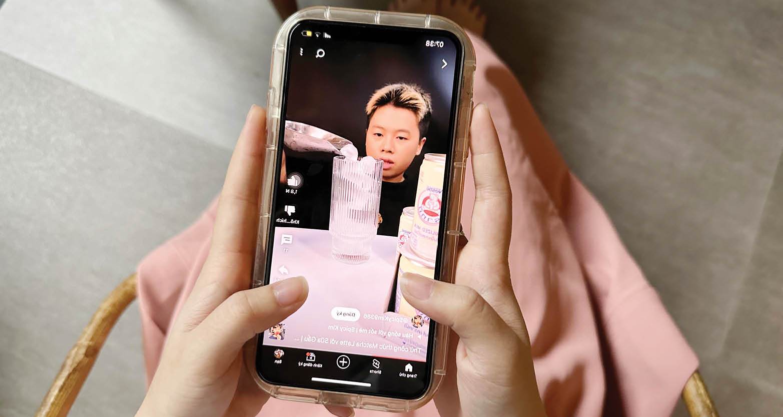 Thói quen vô hại hay cơn nghiện âm thầm