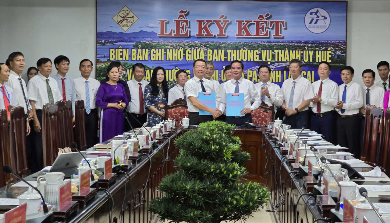 Ký kết hợp tác về xây dựng Đảng và phát triển du lịch