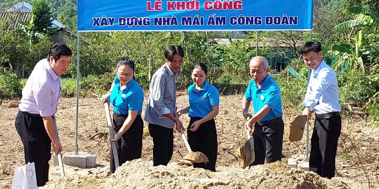 “Mỗi thầy, cô giáo là một tấm gương đạo đức, tự học và sáng tạo”