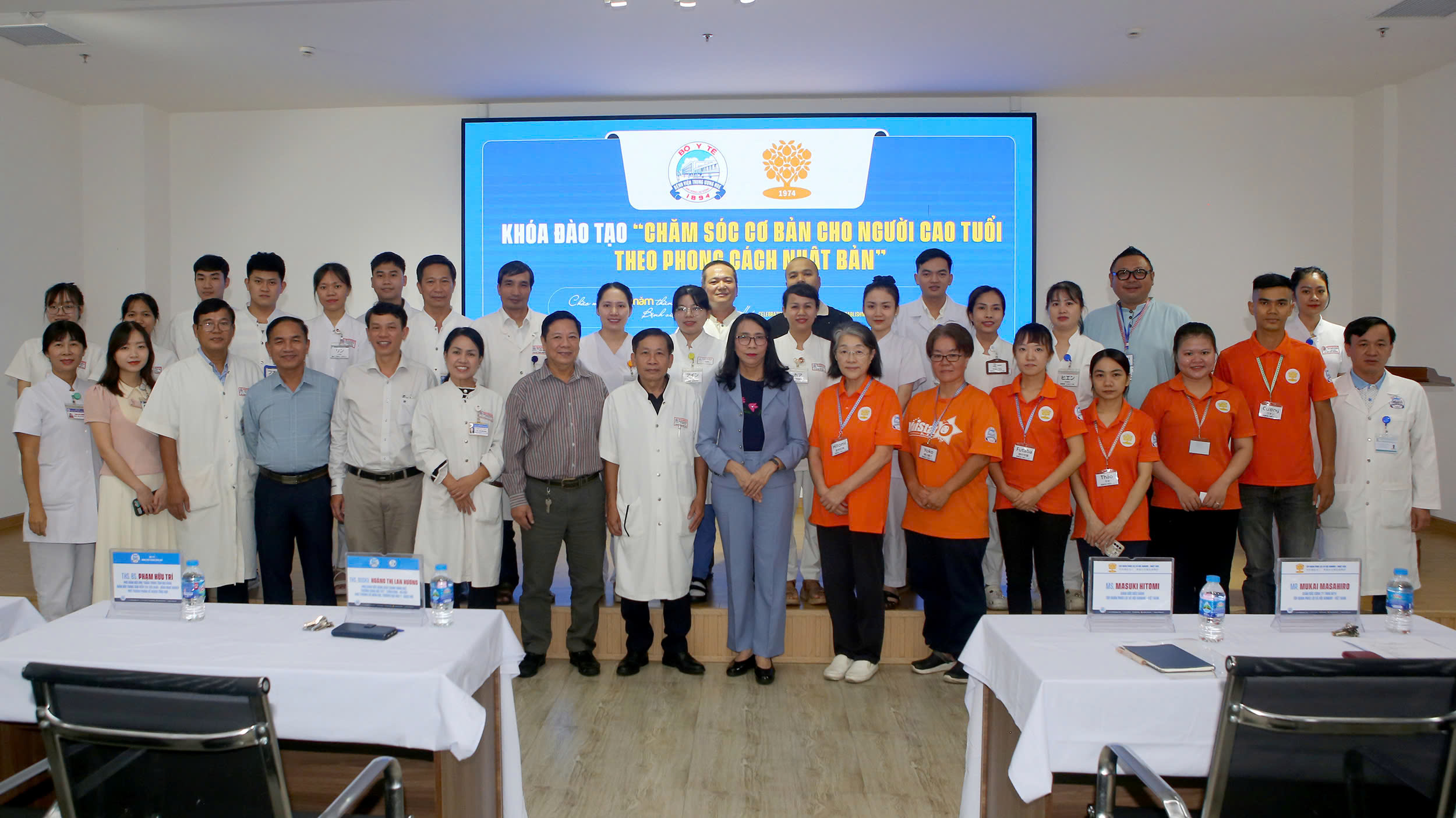 Đào tạo kỹ năng chăm sóc người cao tuổi theo phong cách Nhật Bản