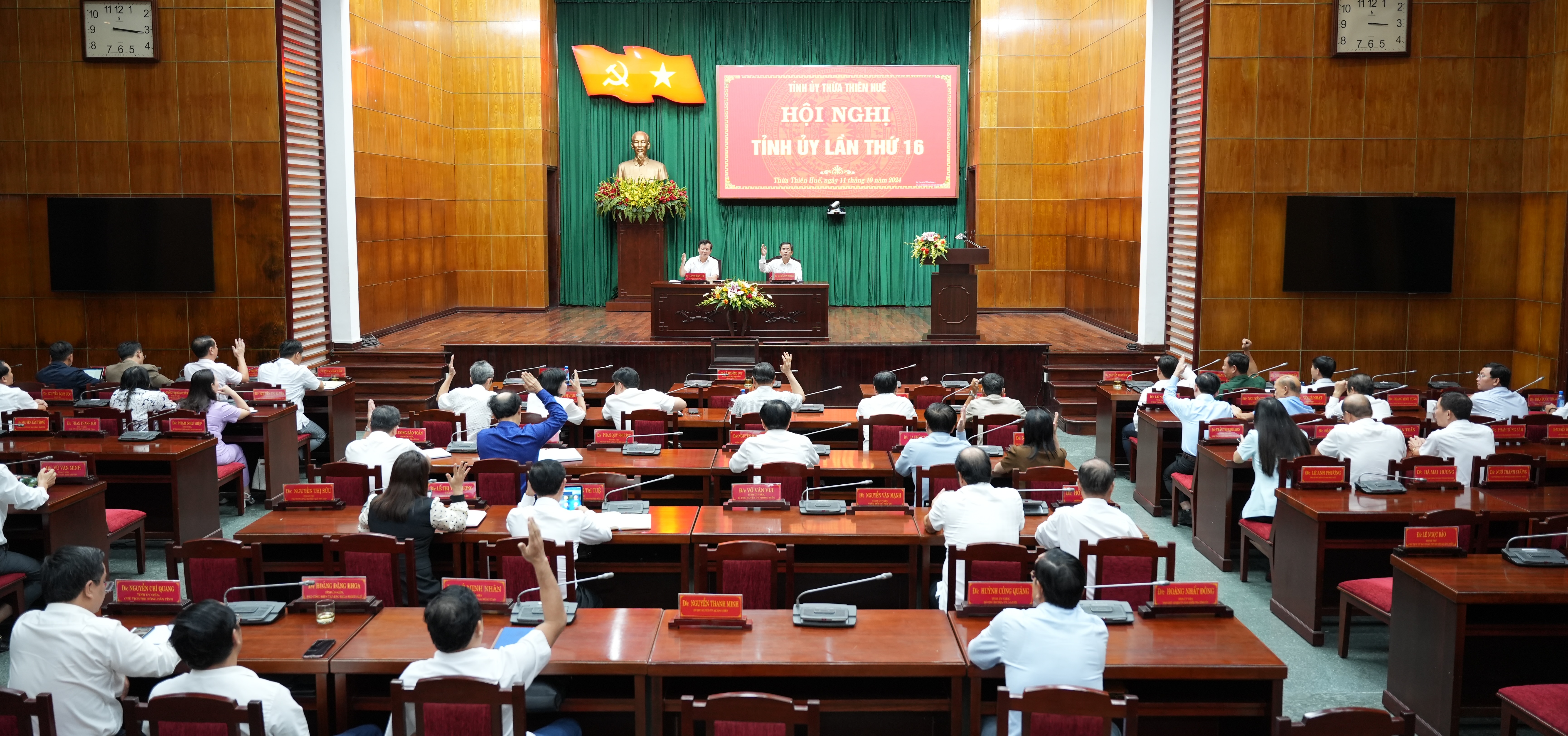 Thực hiện có chất lượng văn kiện trình Đại hội Đảng bộ tỉnh lần thứ XVII