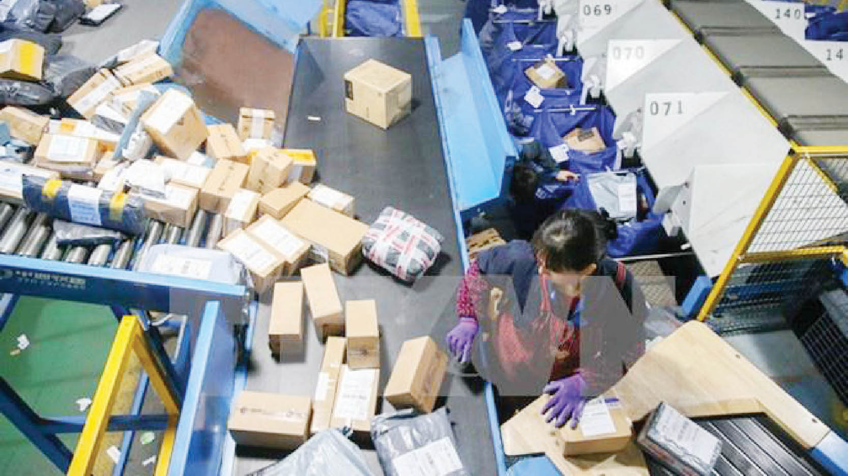 Thị trường ASEAN - “Mỏ vàng” cho những nhà bán hàng xuyên biên giới