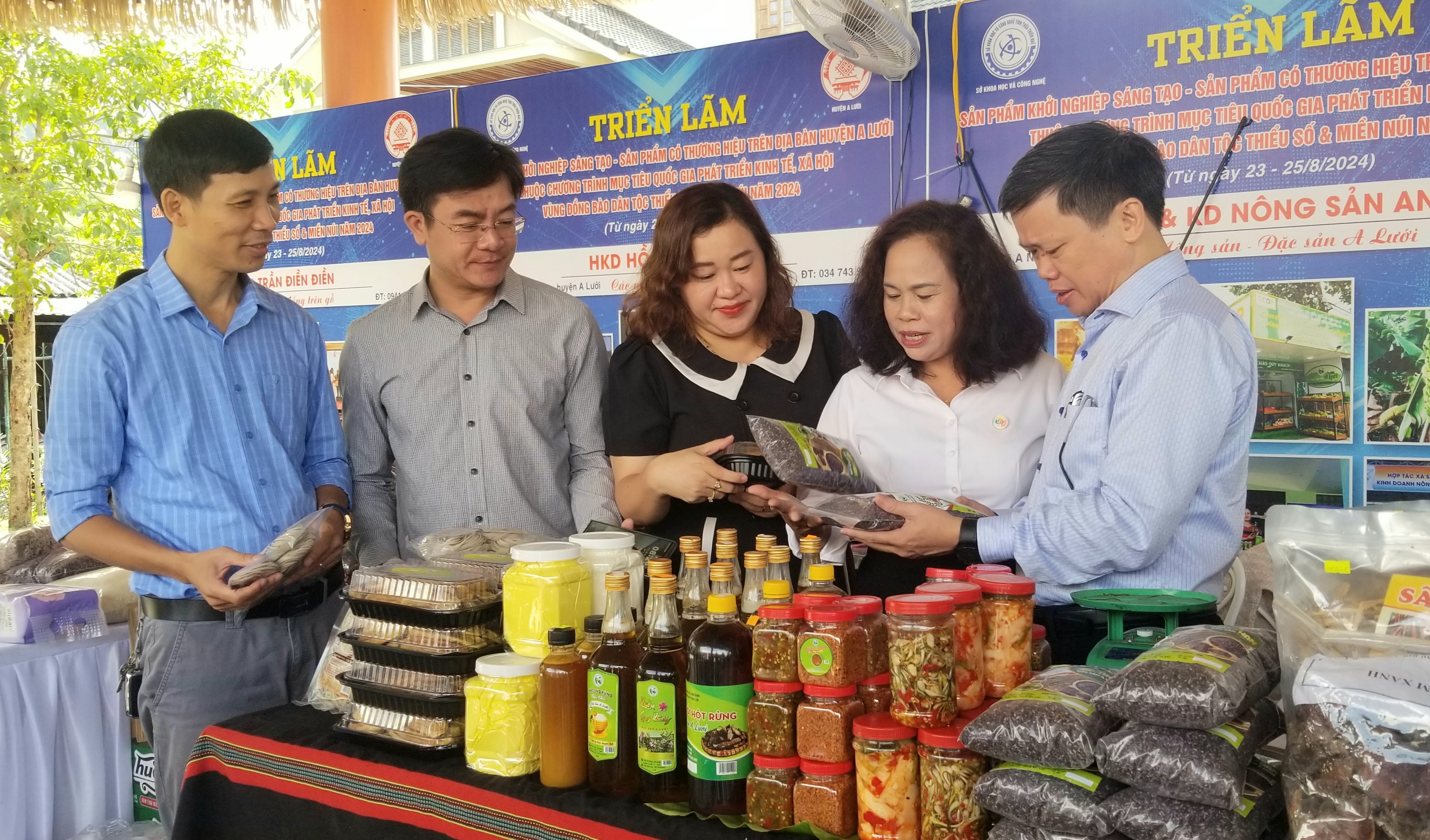 18 địa điểm được tổ chức hội chợ, triển lãm thương mại