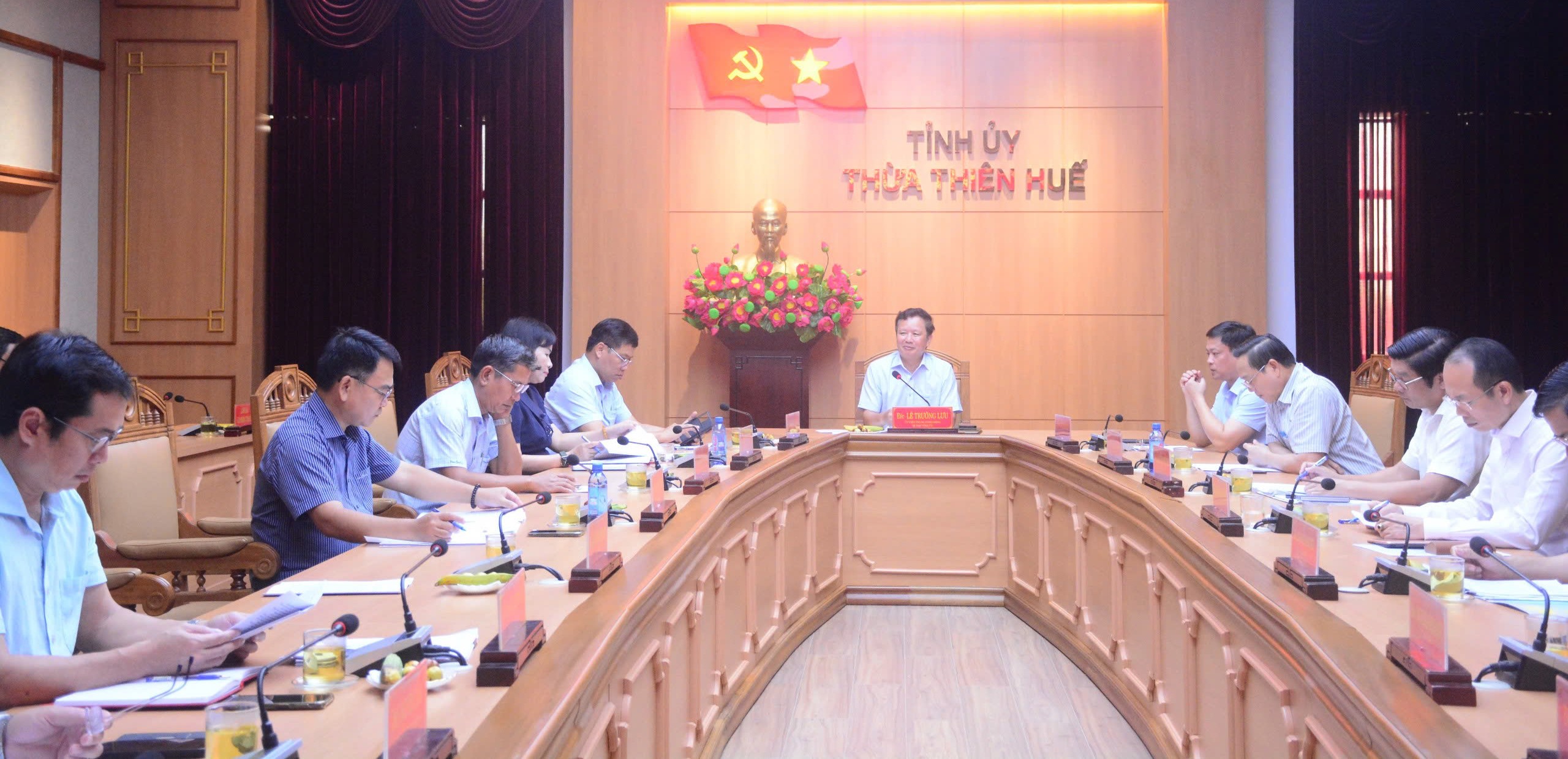 Tiếp tục hoàn thiện đề cương dự thảo Văn kiện Đại hội Đảng bộ tỉnh lần thứ XVII