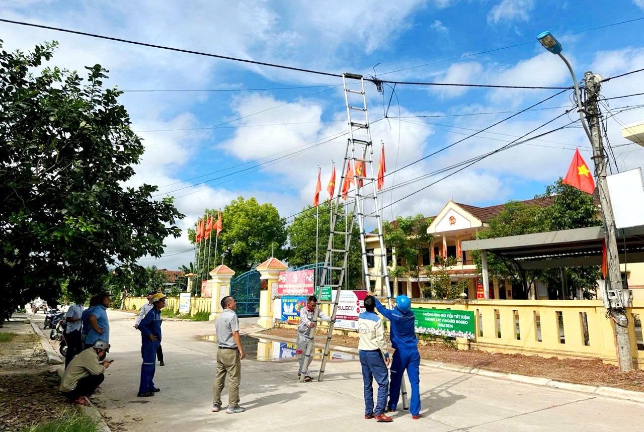 Hương Trà Gần 30km cáp viễn thông cần được chỉnh trang, làm gọn