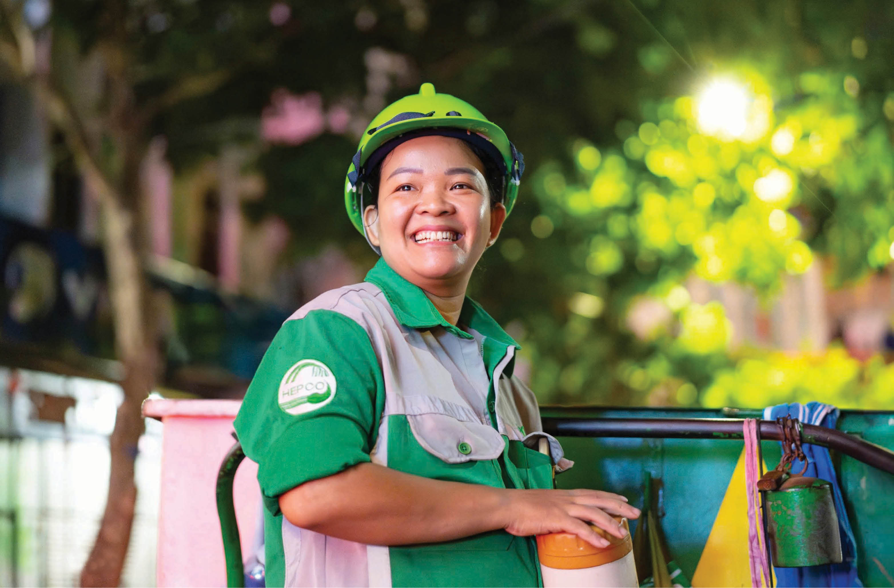 Những sắc hoa hồn hậu