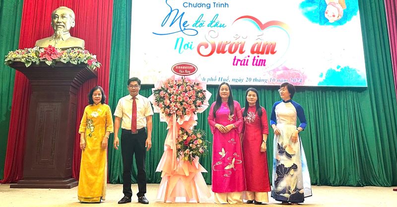 “Mẹ đỡ đầu - Nơi sưởi ấm trái tim”