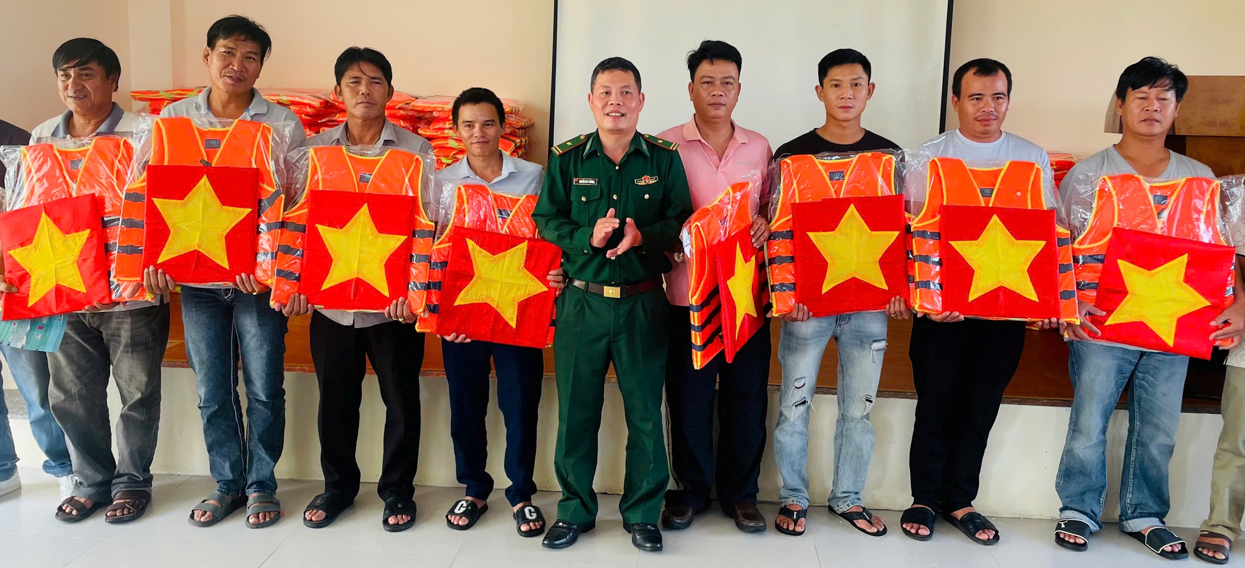 Tuyên truyền quy định mới về xử phạt vi phạm trong hoạt động thủy sản