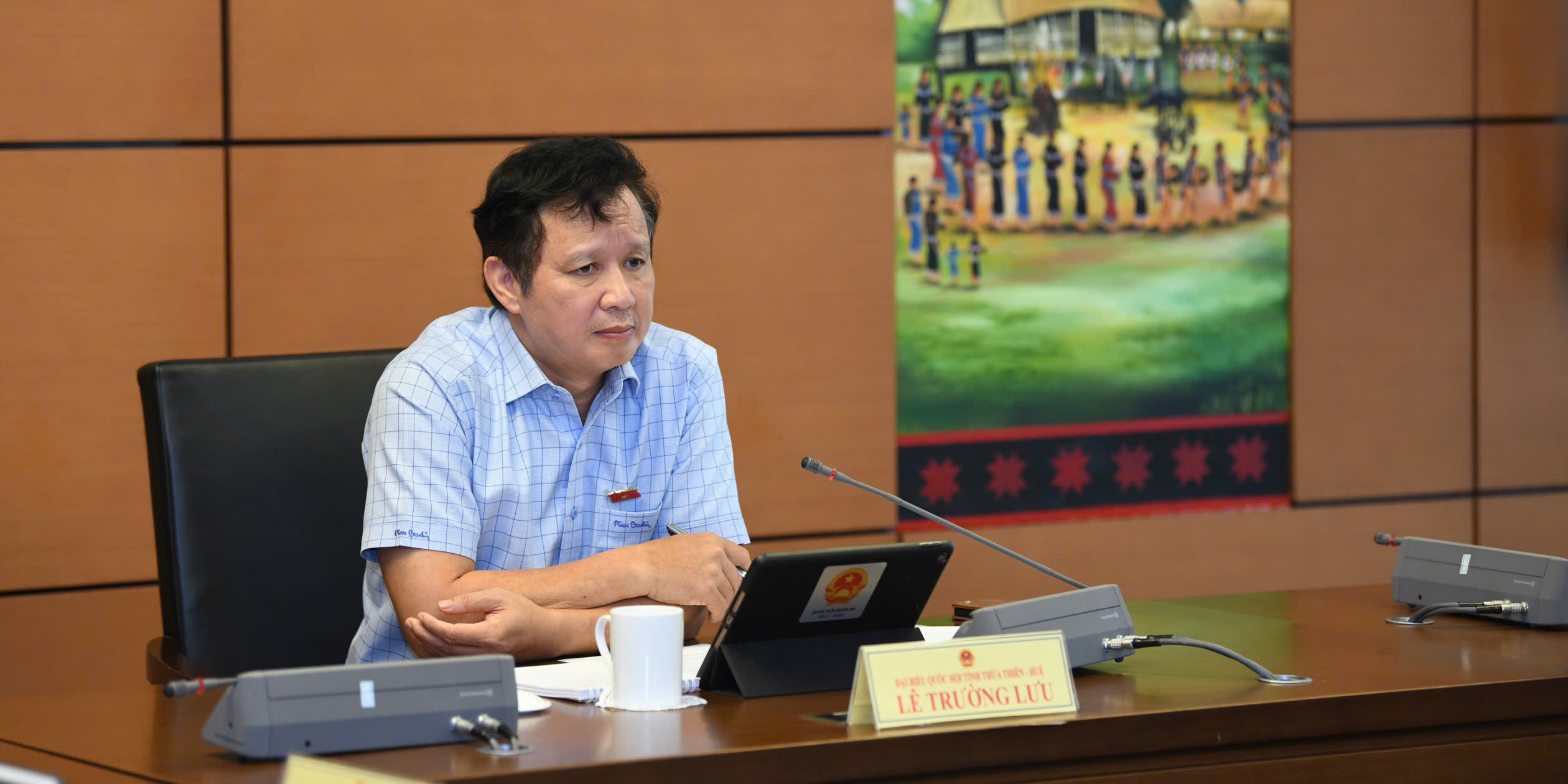 Tạo điều kiện thuận lợi, đảm bảo quyền lợi cho người tham gia bảo hiểm y tế