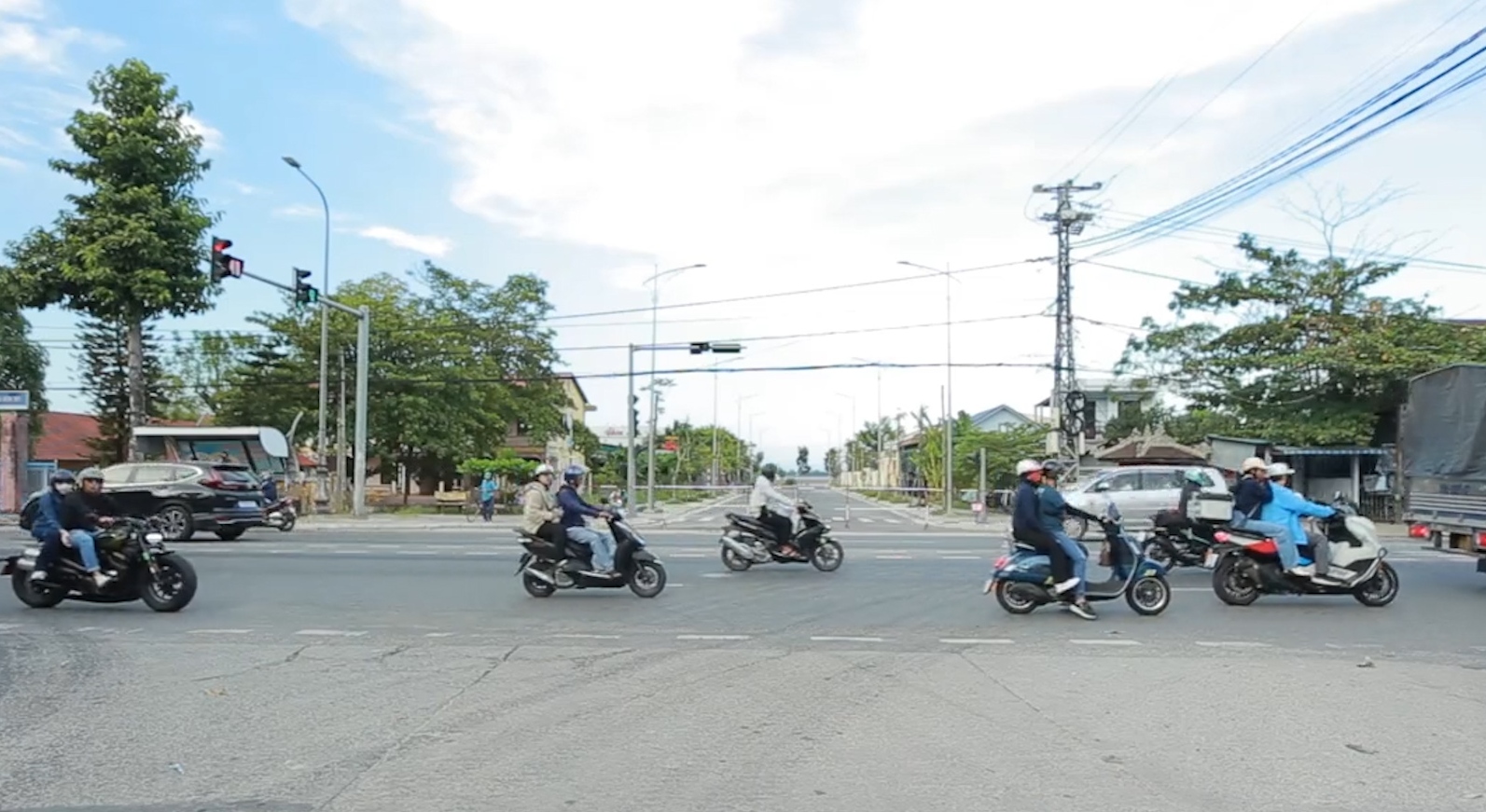 Bản tin Kinh tế - Thị trường ngày 26 10