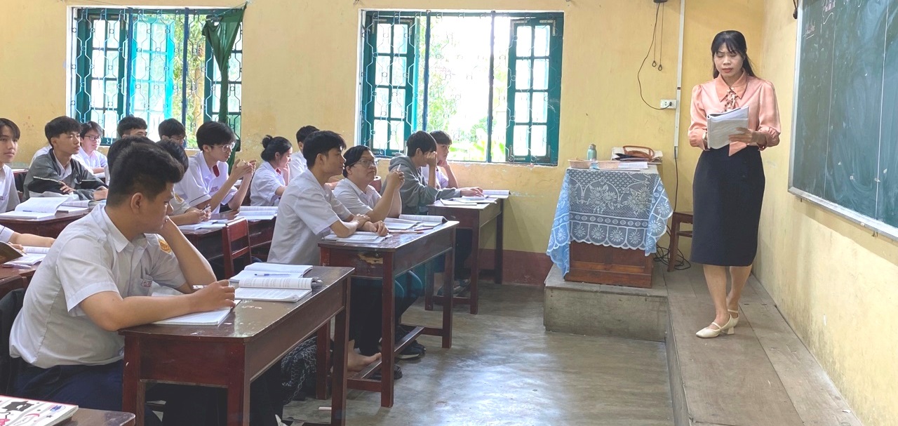 Kiểm tra việc thực hiện nhiệm vụ năm học 2024-2025