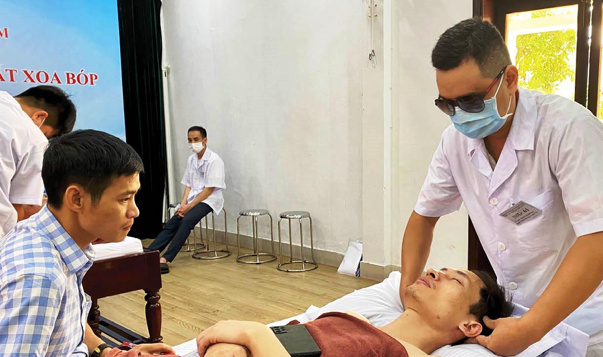 Phát triển nghề tẩm quất, xoa bóp chuyên nghiệp