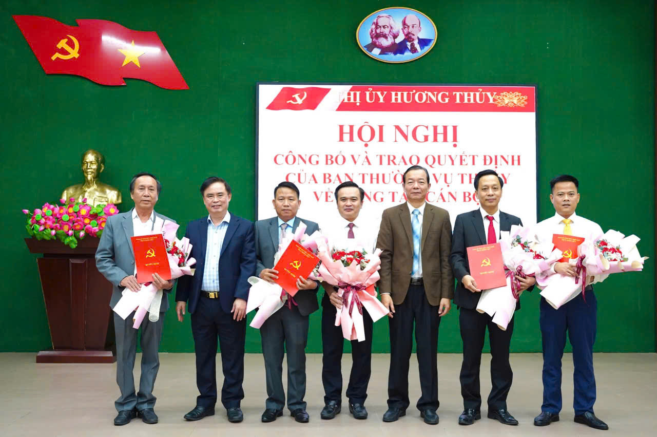 Hương Thủy Điều động, bổ nhiệm cán bộ lãnh đạo chủ chốt