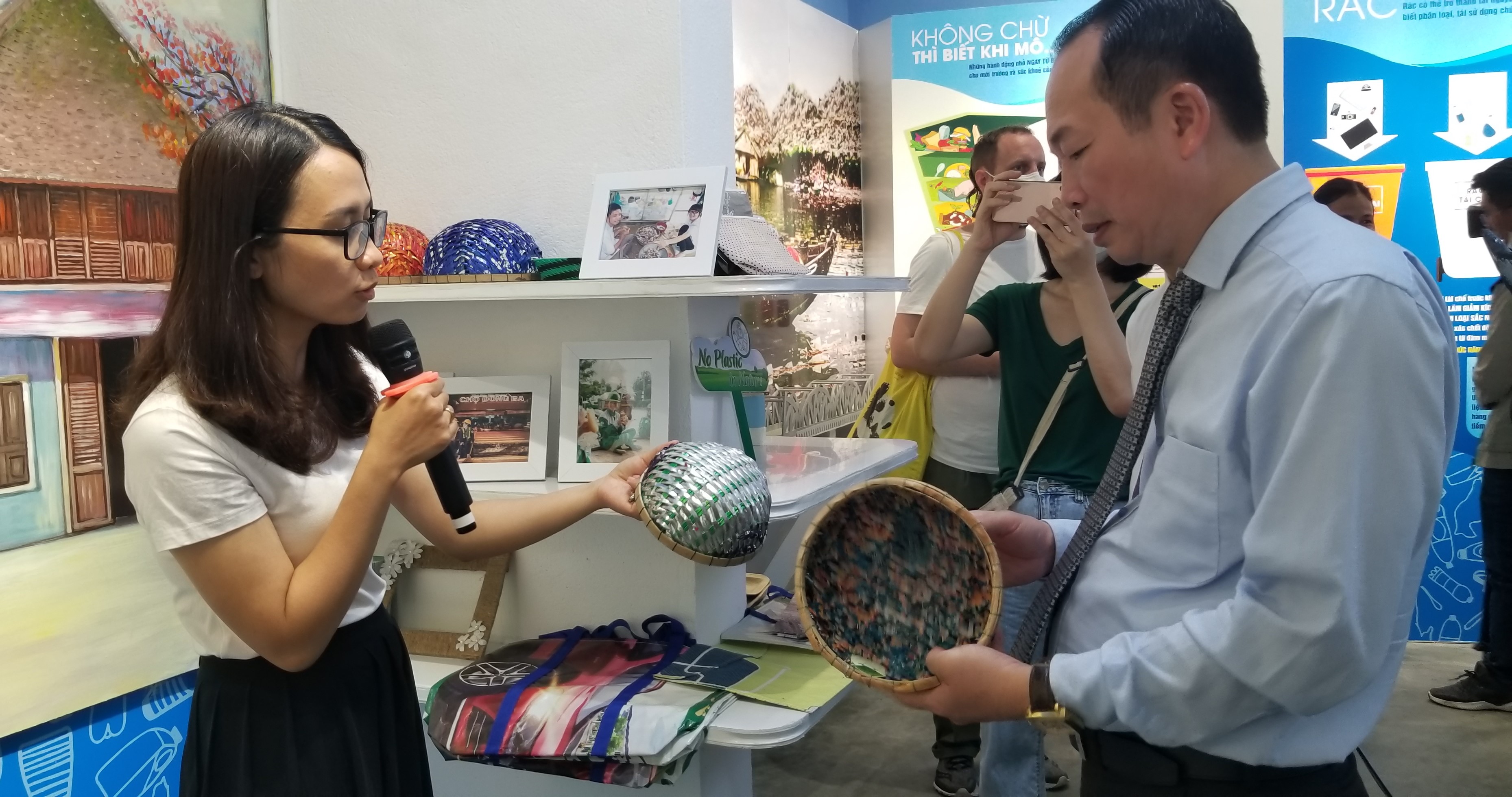 Hướng tới hình mẫu “Giảm rác thải nhựa” - Kỳ III  Bền bỉ tiến đến đích