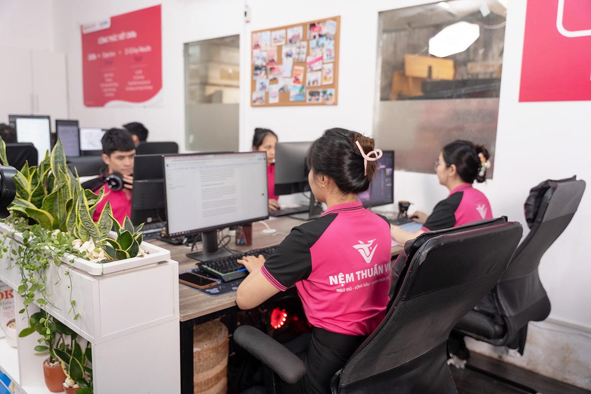 Nệm Thuần Việt “Trao Quyền Đúng Cách” Bí Quyết Tăng Trưởng 90 Hiệu Suất