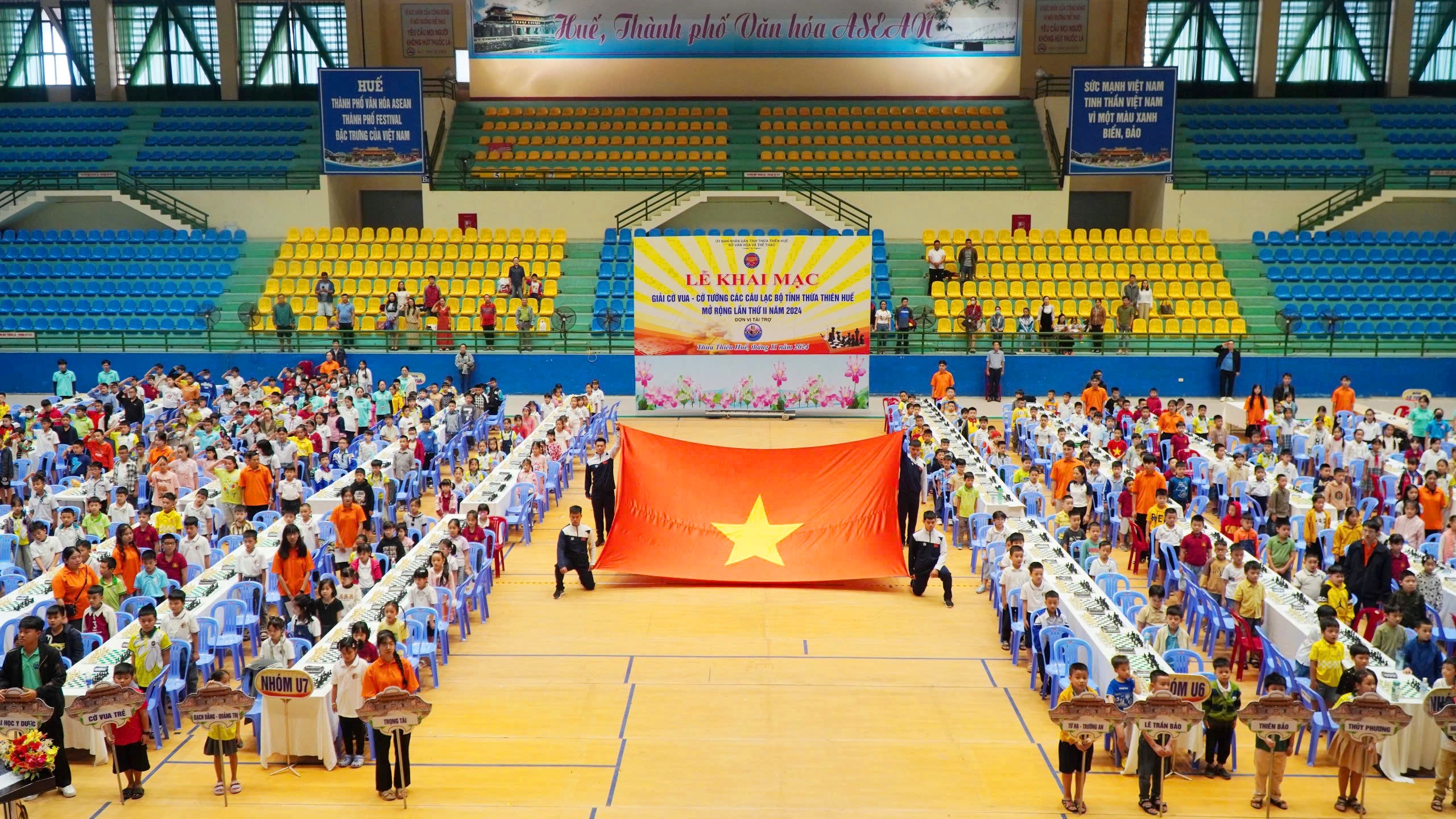 Hơn 400 kỳ thủ tranh tài tại giải cờ vua, cờ tướng các câu lạc bộ tỉnh mở rộng