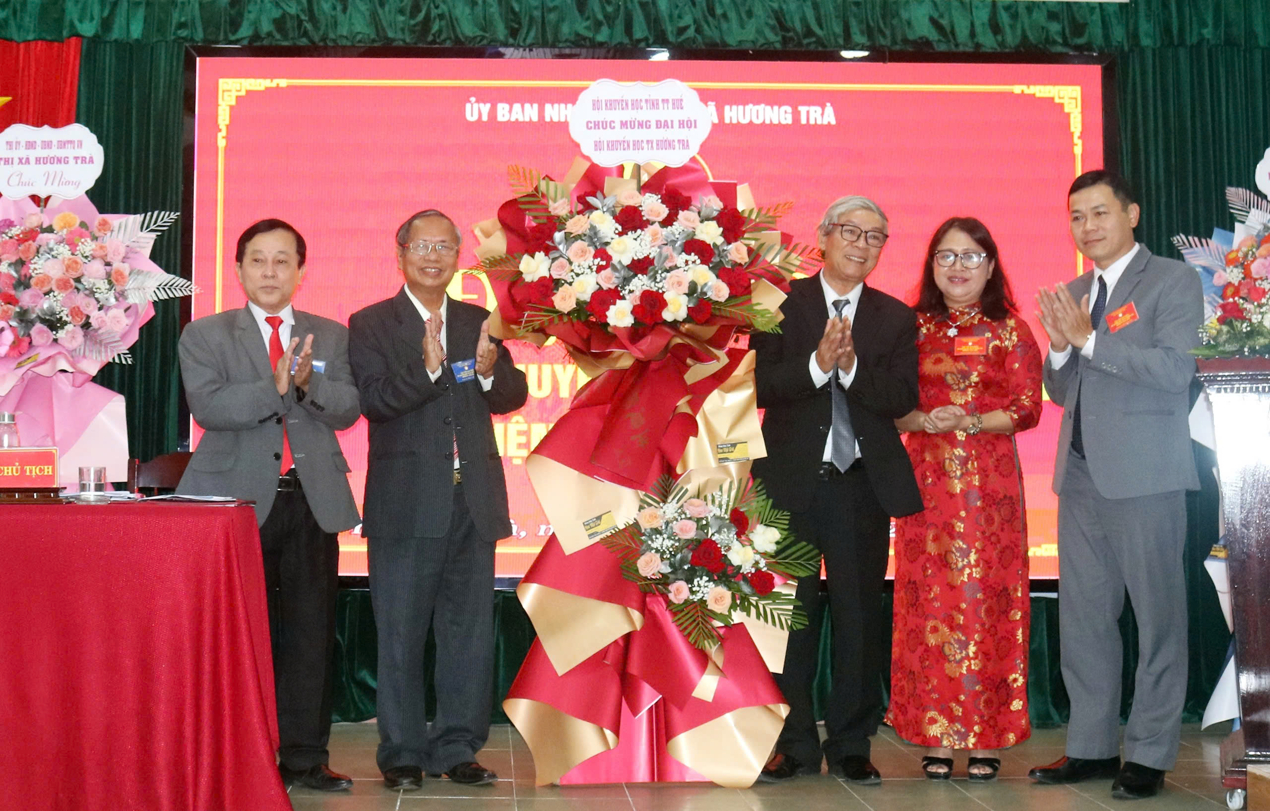 Hương Trà Phát huy tối đa các nguồn lực để xây dựng xã hội học tập