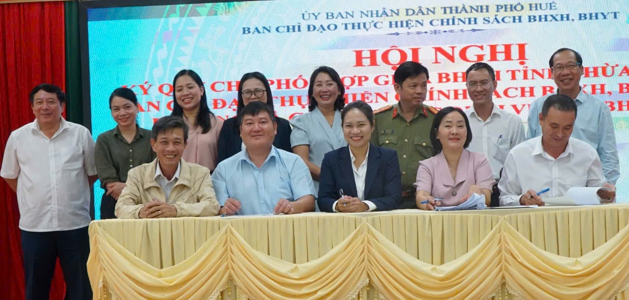 Ký kết quy chế phối hợp 3 bên thực hiện chính sách bảo hiểm