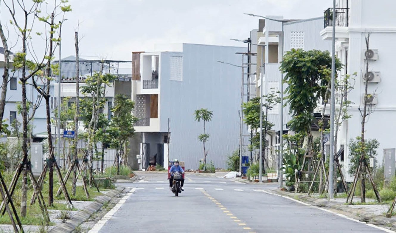 Hoàn thiện hạ tầng, ổn định cuộc sống