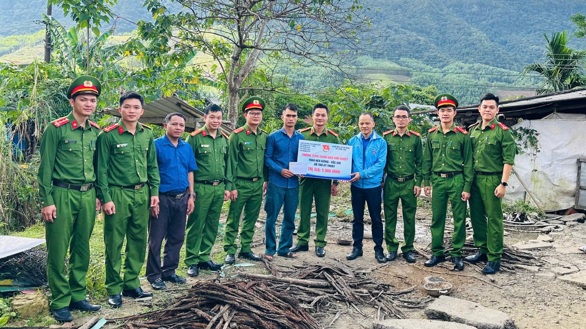 Công an Thừa Thiên Huế Nhiều hoạt động thiện nguyện hướng về cộng đồng