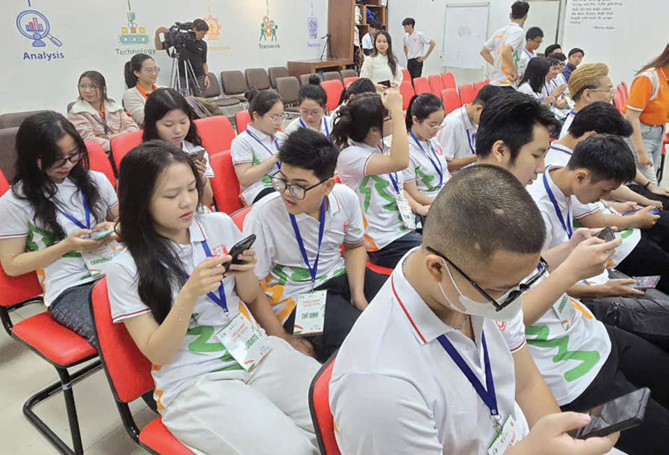 Để giảng đường không khói thuốc lá