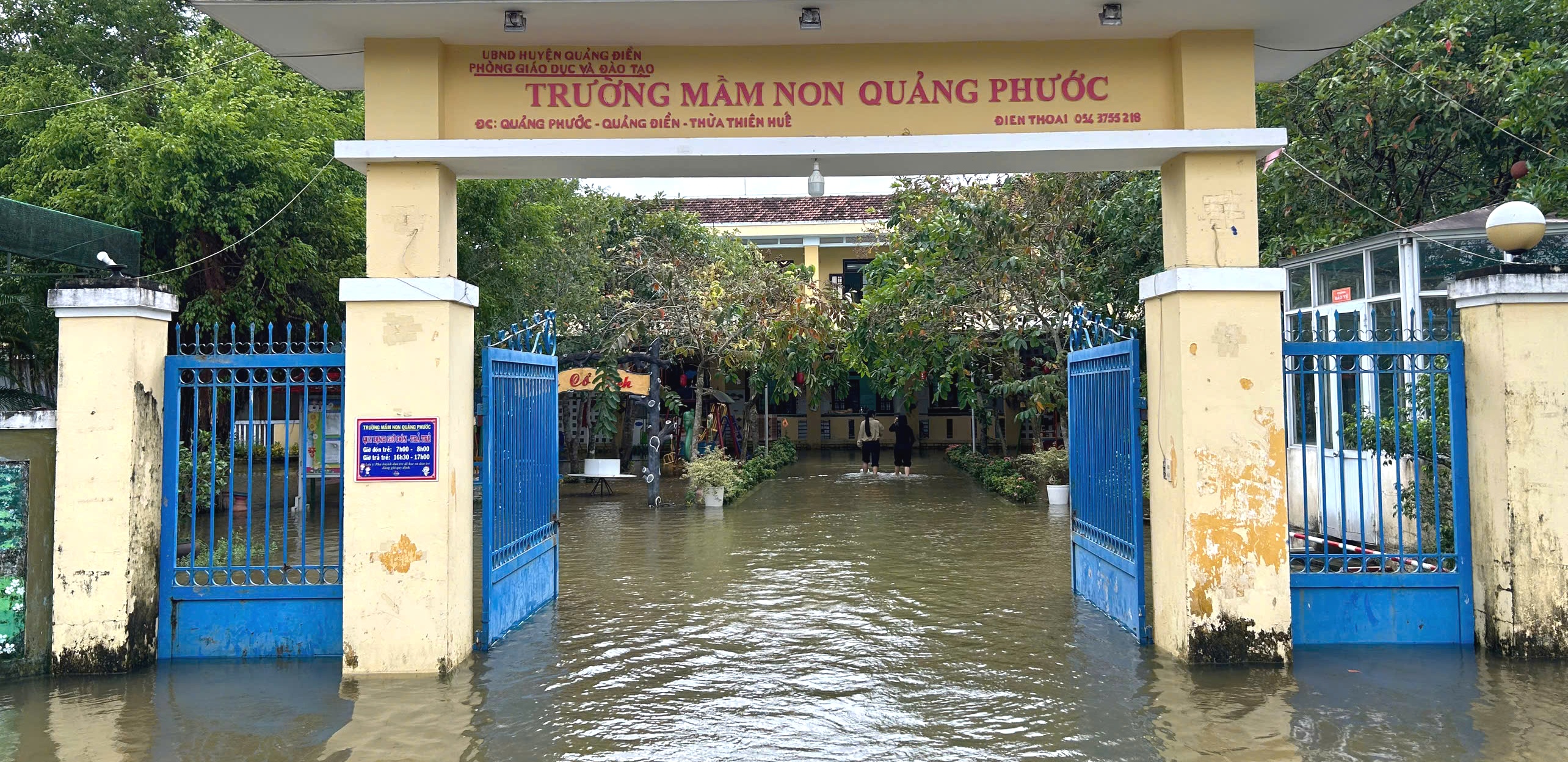 Xây dựng phương án dạy học trong điều kiện trường ngập cục bộ