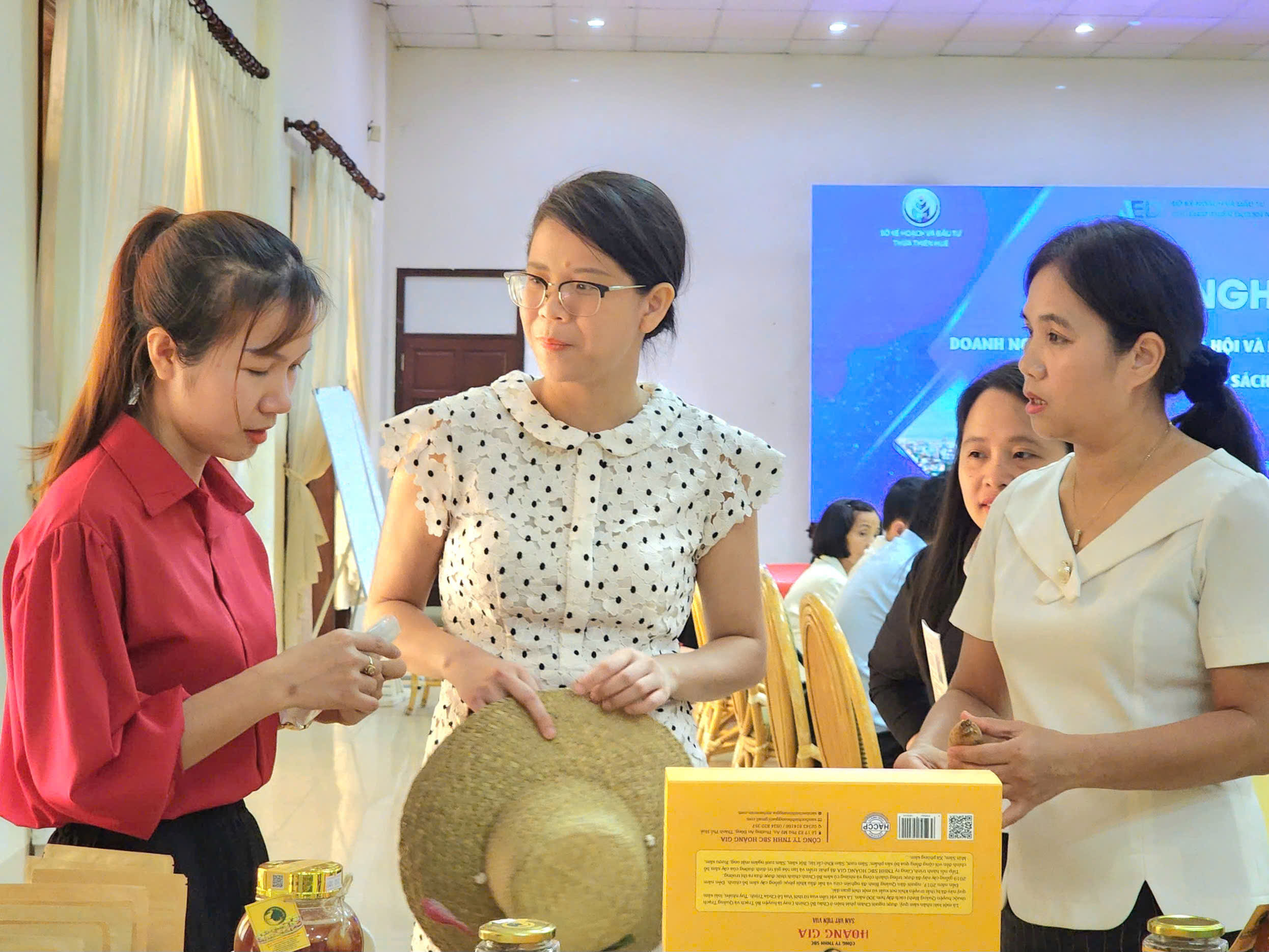 Đa dạng phương thức hỗ trợ doanh nghiệp