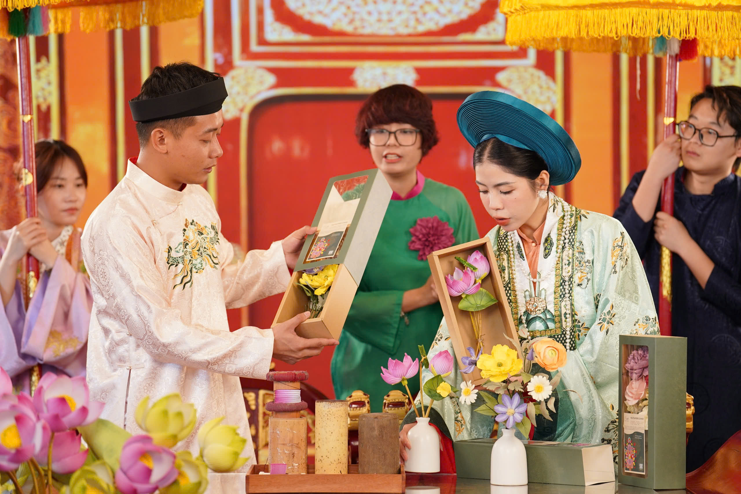 Nâng giá trị sản phẩm OCOP qua thương mại điện tử