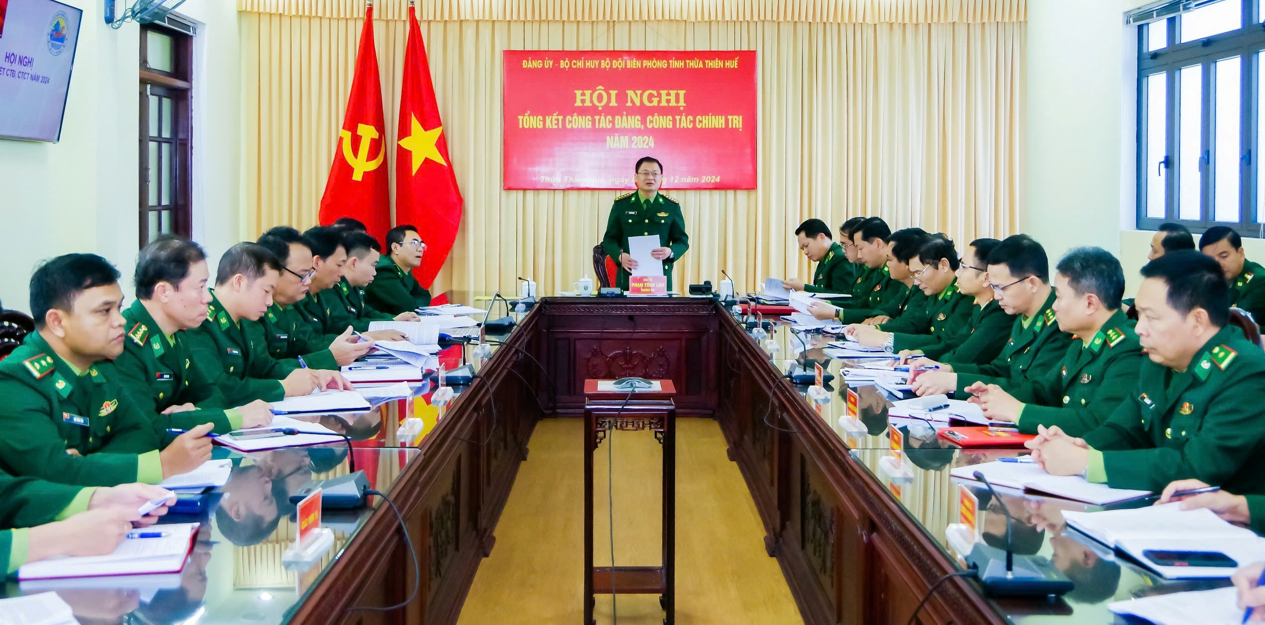 Nâng cao năng lực lãnh đạo và sức chiến đấu của các tổ chức đảng