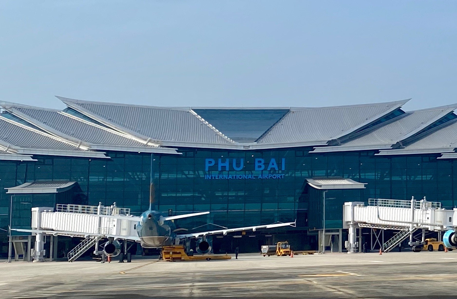 CẢNG HÀNG KHÔNG QUỐC TẾ PHÚ BÀI THÔNG BÁO MỜI CHÀO GIÁ