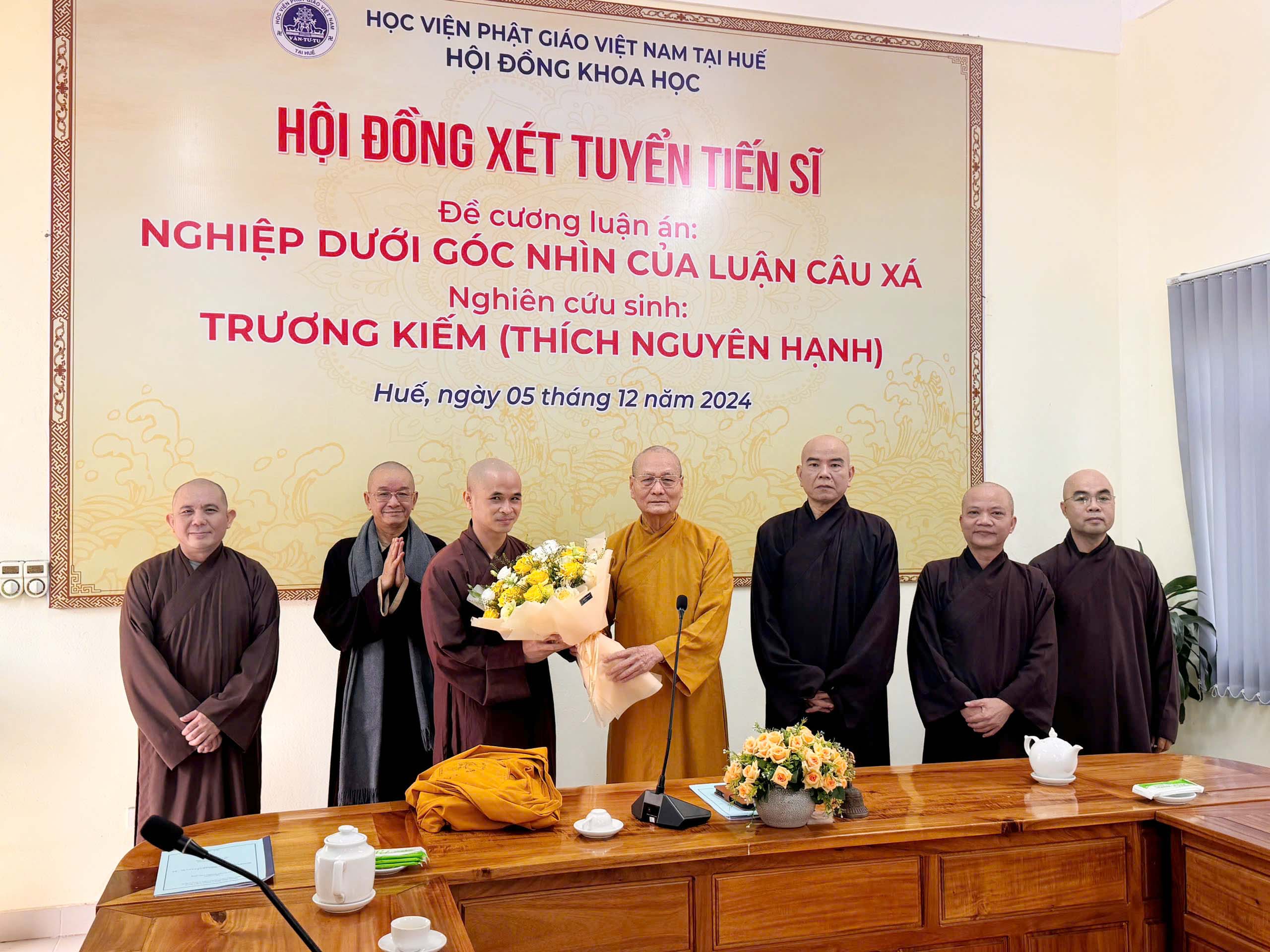 Lần đầu tiên tổ chức Hội đồng Bảo vệ đề cương Luận án Tiến sĩ