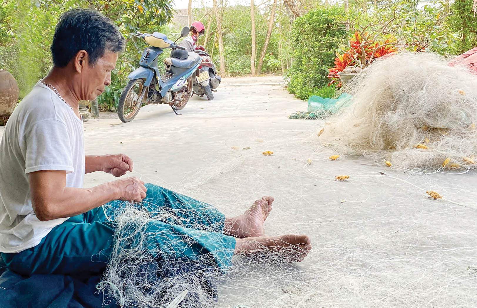 Tay chắc, mắt tinh