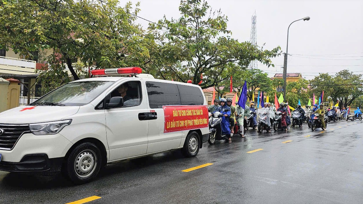 Phát động Tháng hành động quốc gia về Dân số và Ngày Dân số Việt Nam