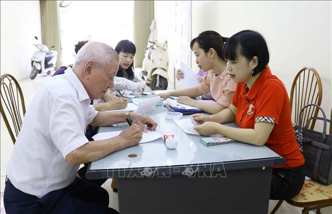 Người từ 70 tuổi không có lương hưu sẽ được nhận trợ cấp hưu trí xã hội từ 1 7 2025