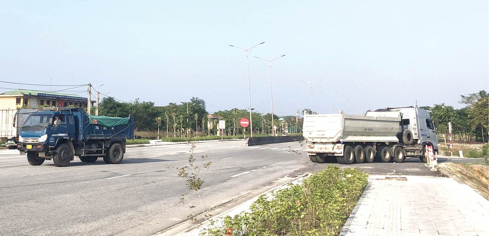 Nguy cơ mất an toàn tại các điểm đen giao thông