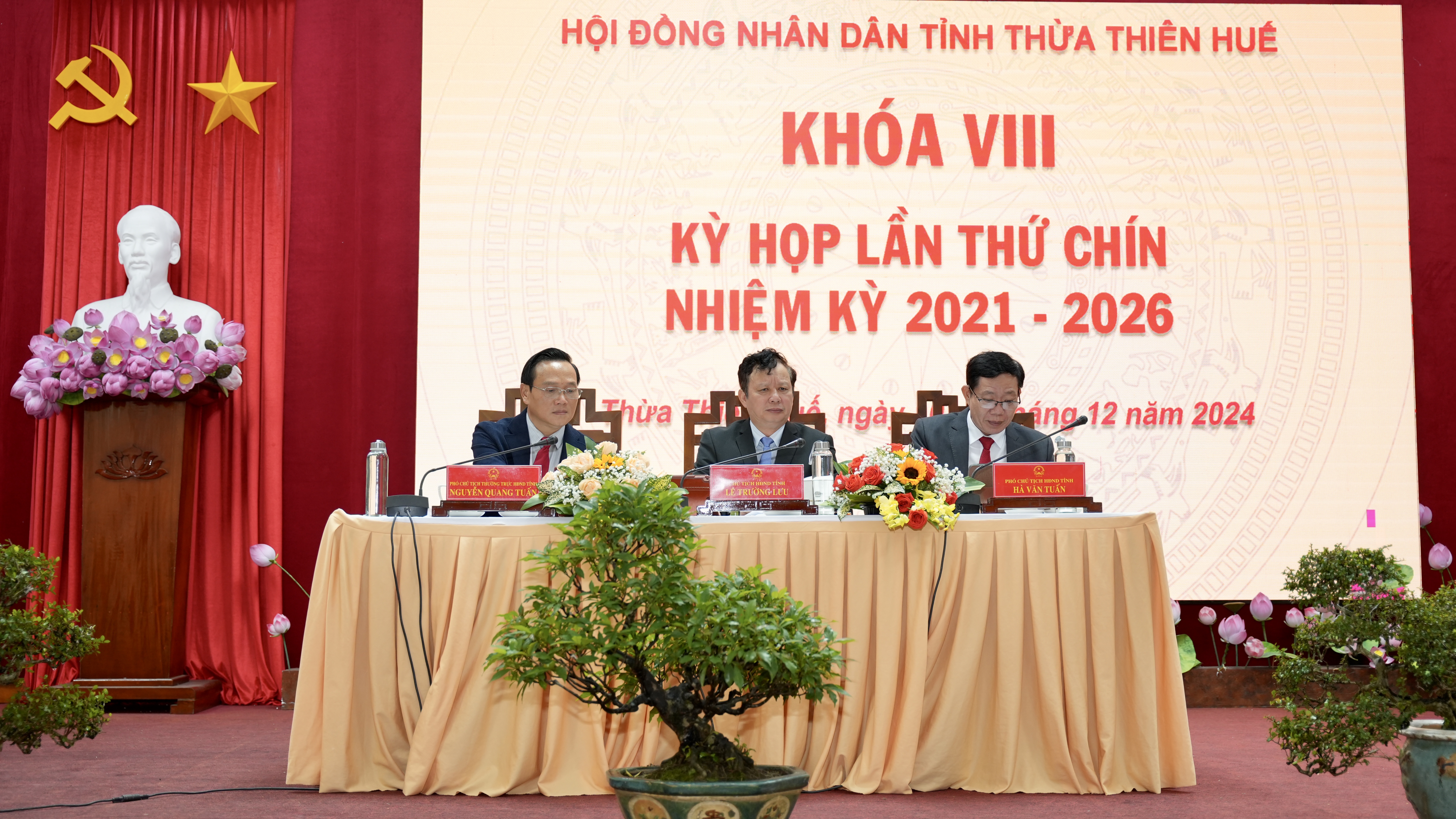 Kỳ họp thứ 9, HĐND tỉnh khóa VIII Thông qua nhiều nghị quyết quan trọng