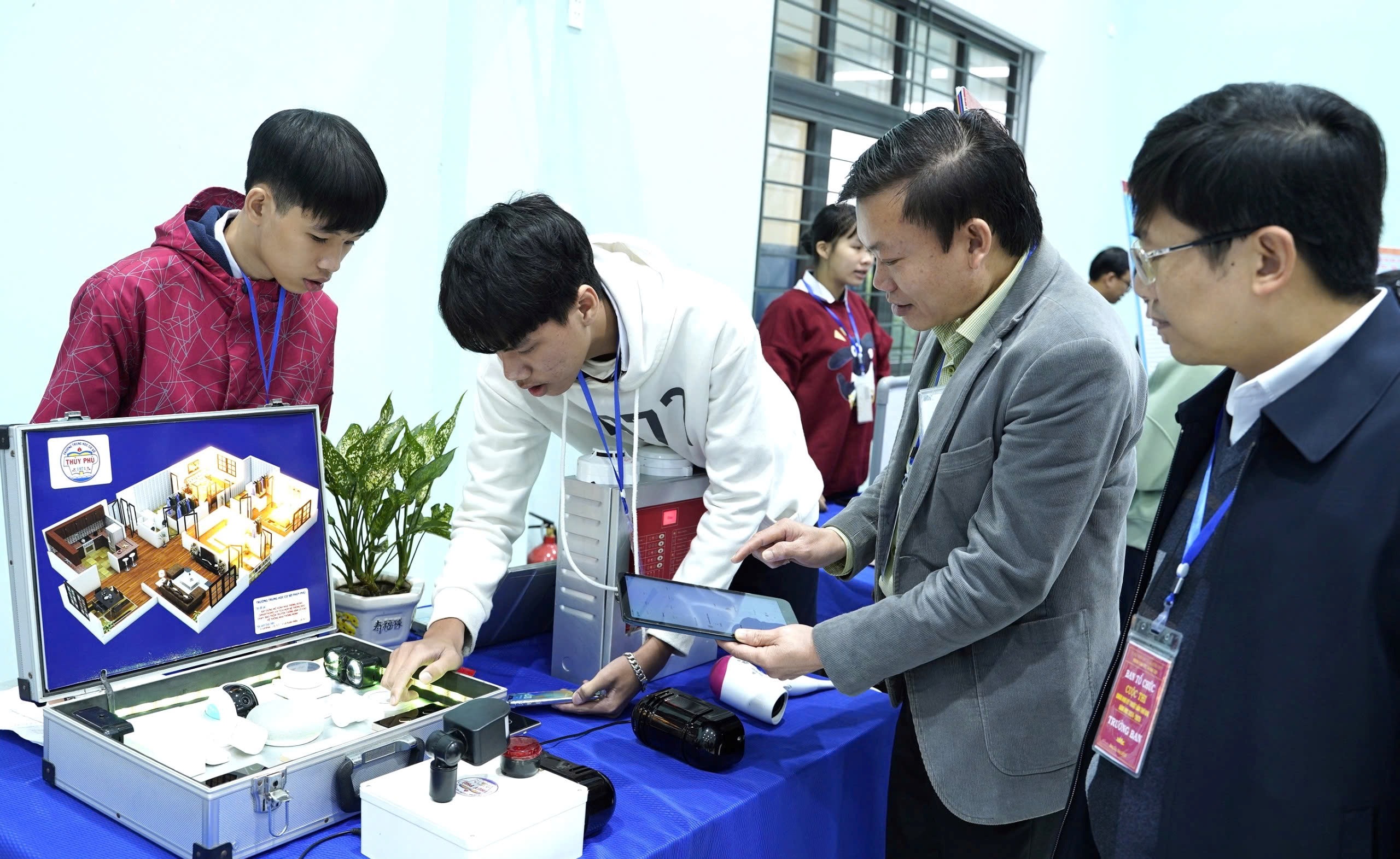 Hương Thủy 26 đề tài tham gia cuộc thi khoa học kỹ thuật năm học 2024-2025