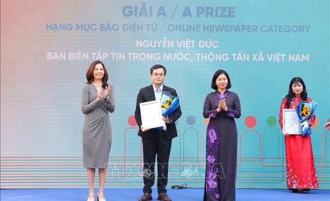 Lần đầu tiên trao giải Báo chí toàn quốc về Bình đẳng giới