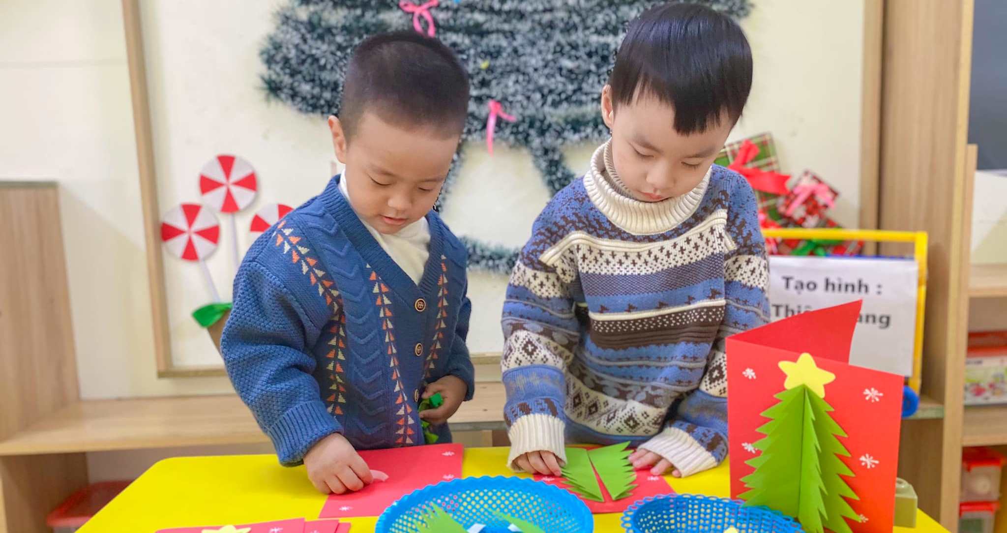 Đẩy mạnh xã hội hóa giáo dục đối với giáo dục mầm non