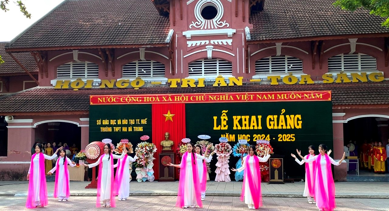 Xây dựng văn hóa ứng xử trong các cơ sở giáo dục