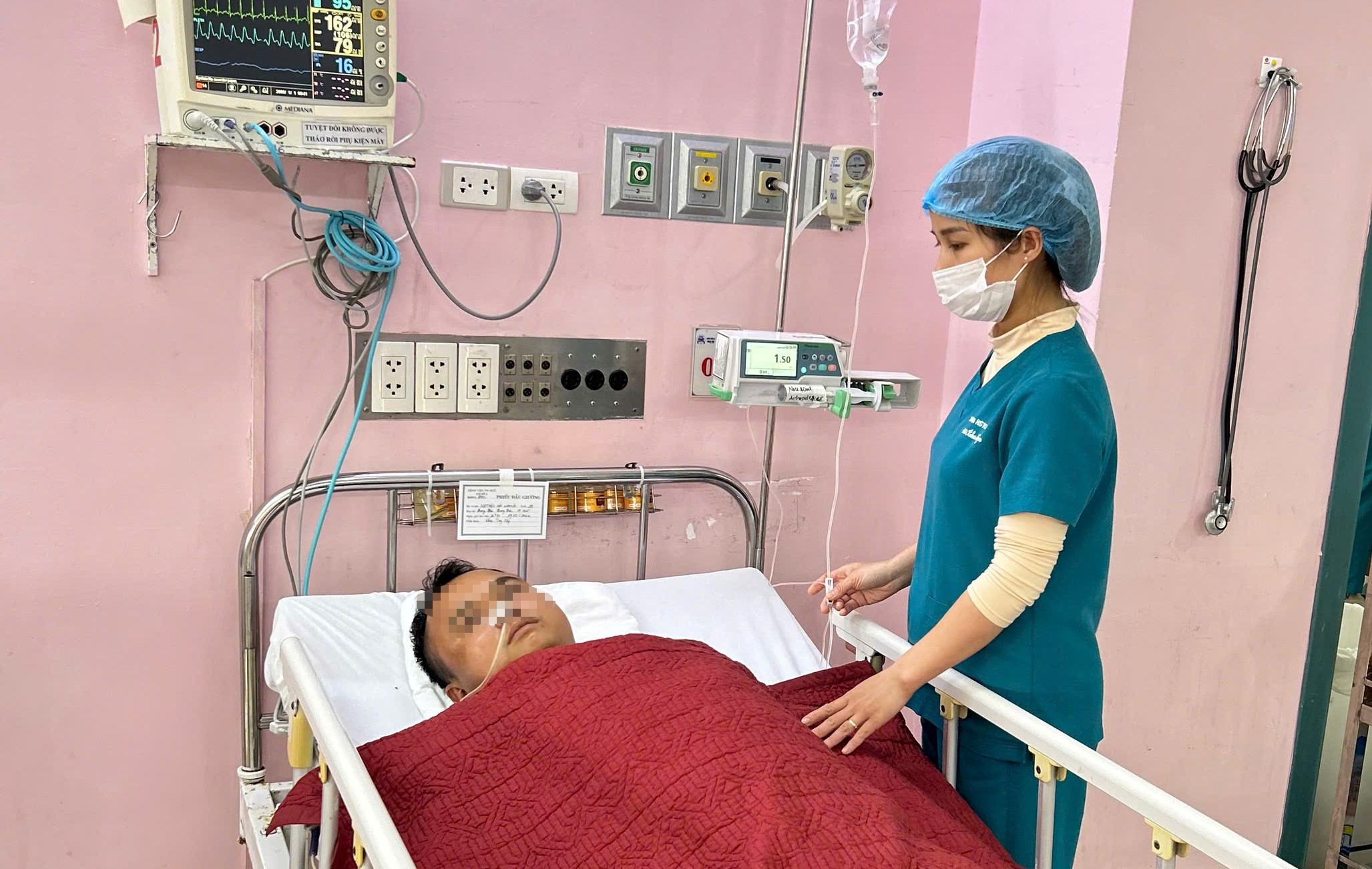 Cứu sống ca bệnh viêm tụy cấp hiếm gặp do mỡ máu tăng cao bất thường