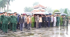 Dâng hương tưởng nhớ, tri ân các anh hùng liệt sĩ
